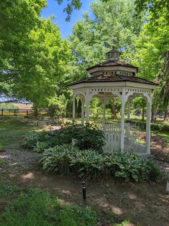 Maple Hill Manor Bed & Breakfast Springfield Екстер'єр фото