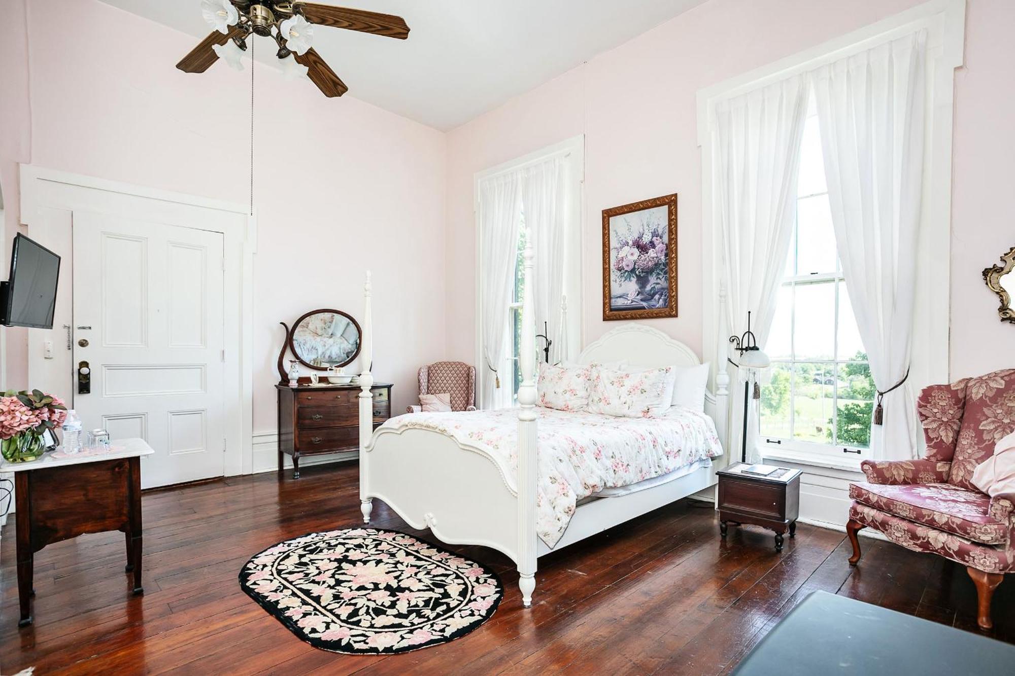 Maple Hill Manor Bed & Breakfast Springfield Екстер'єр фото