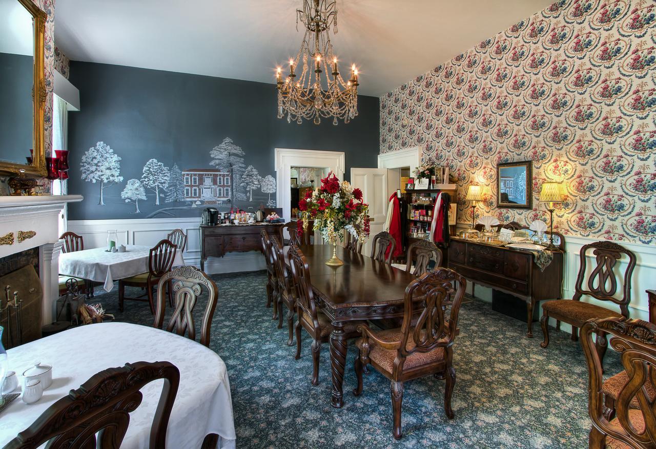 Maple Hill Manor Bed & Breakfast Springfield Екстер'єр фото