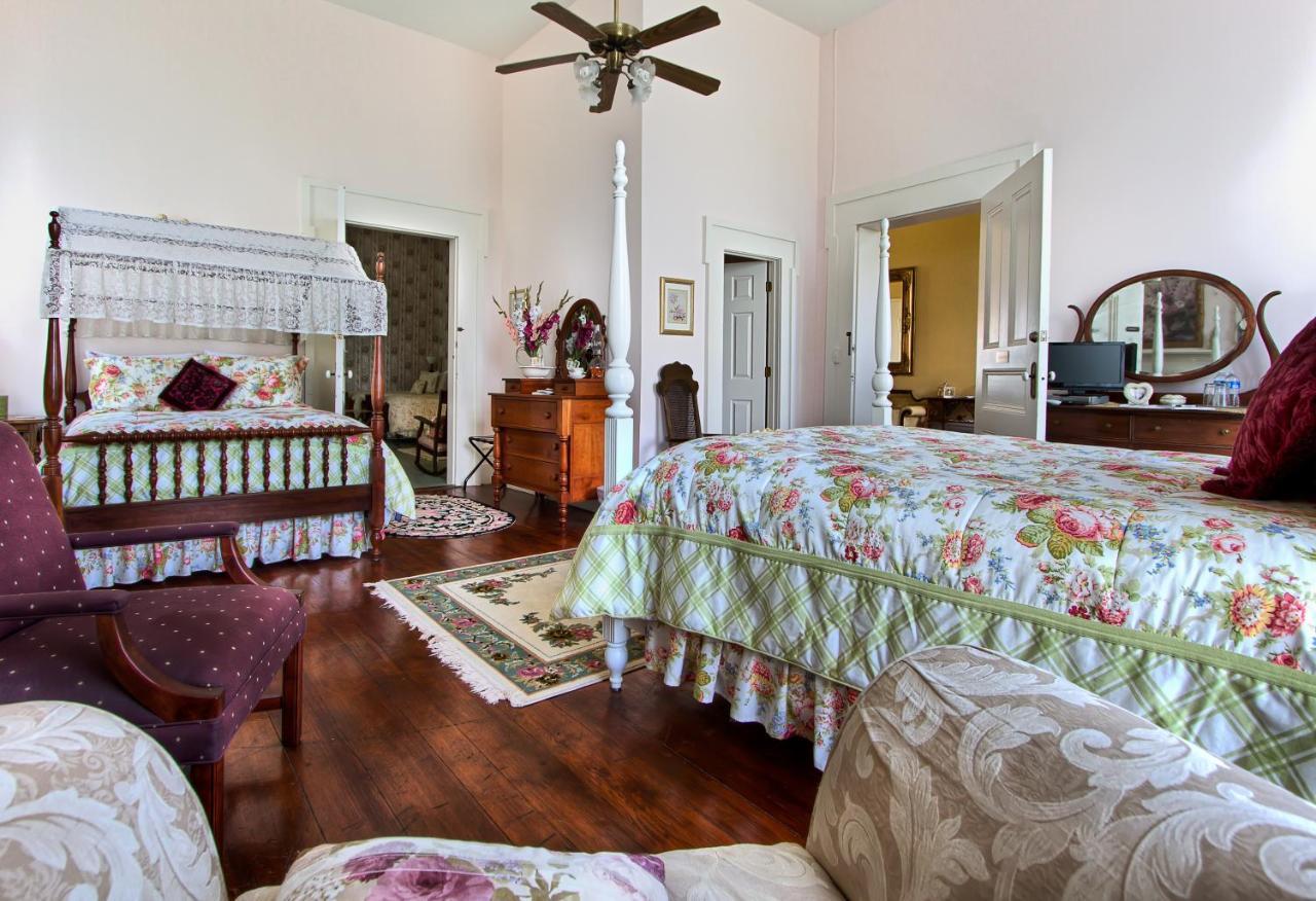 Maple Hill Manor Bed & Breakfast Springfield Екстер'єр фото
