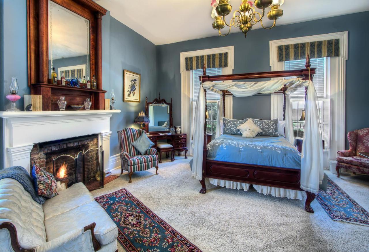 Maple Hill Manor Bed & Breakfast Springfield Екстер'єр фото